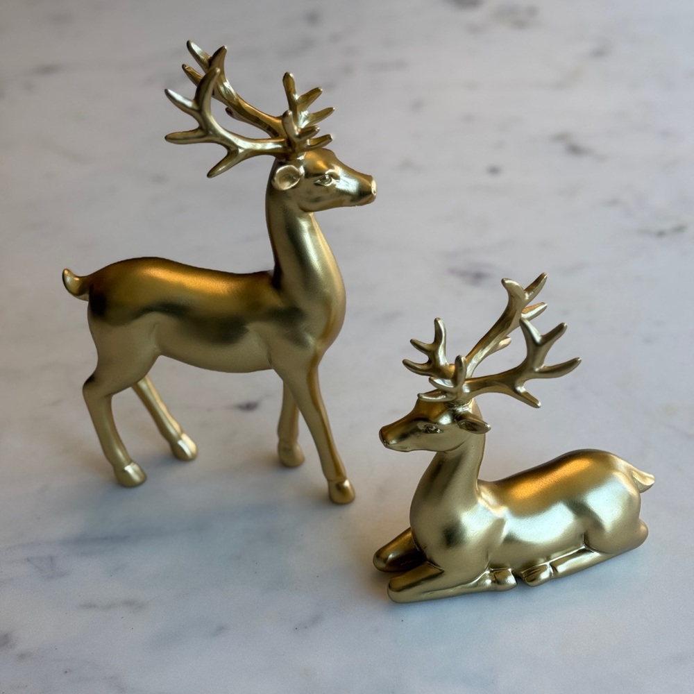 LAST ONE!!! Set of 2 Golden Reindeer